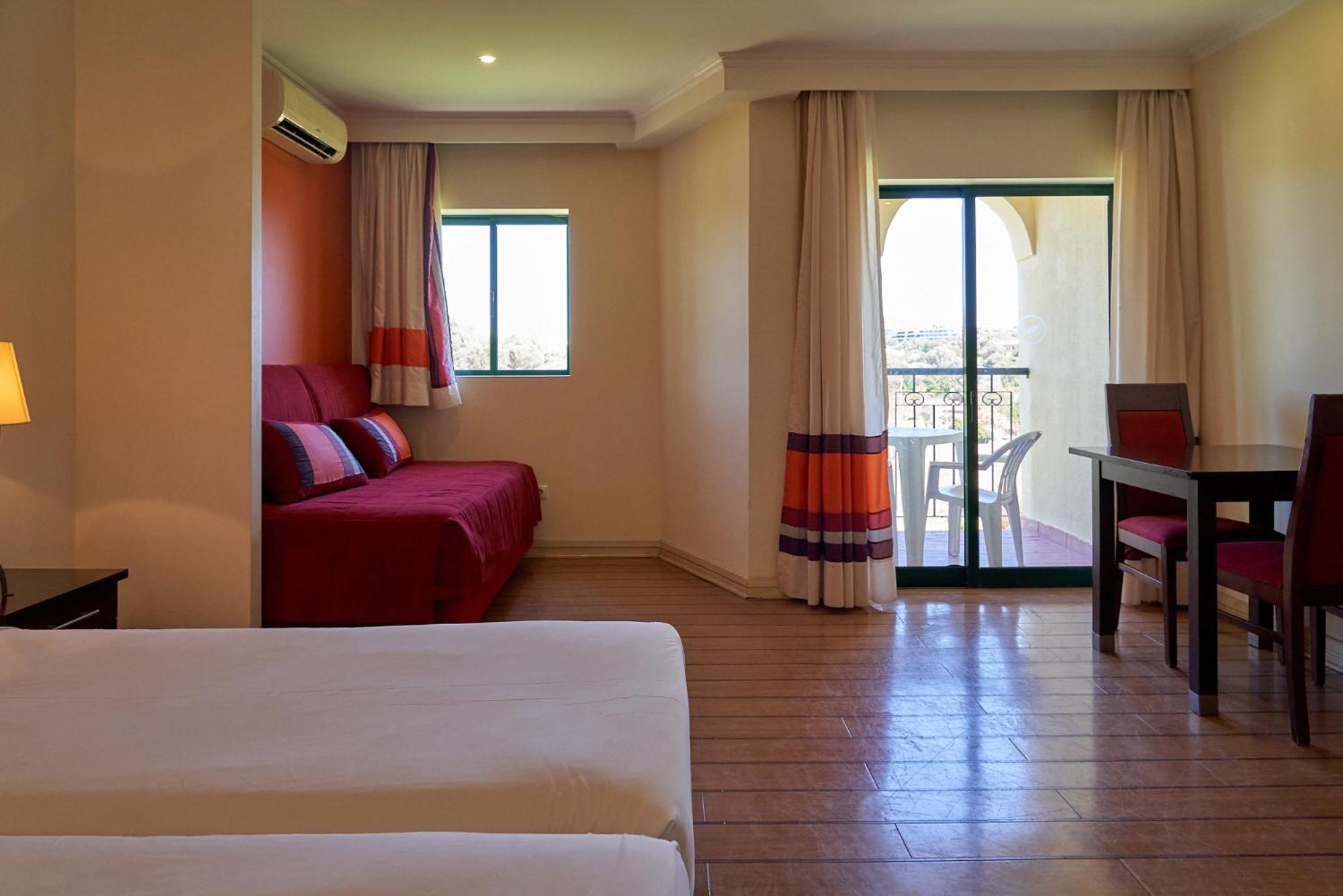 The Navigator Hotell Alvor Eksteriør bilde